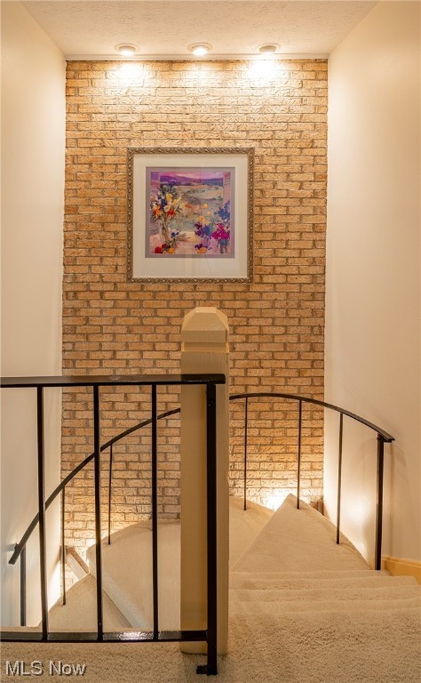 Four Seasons - Residential