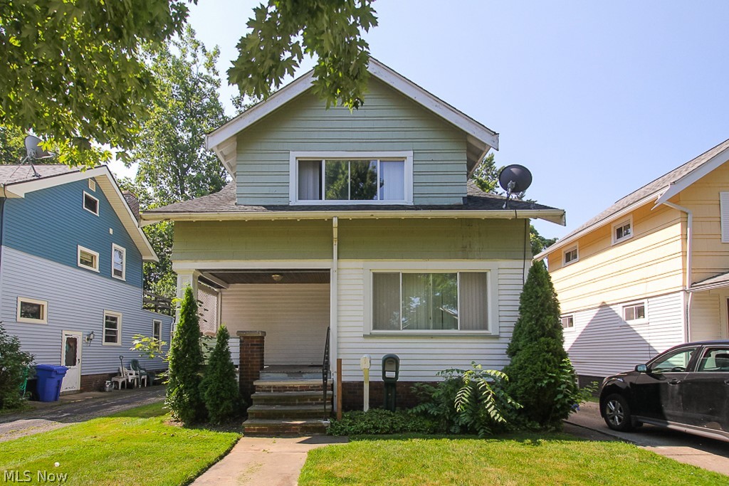 Great opportunity for investor or owner-occupied investment. Lots of charming features including leaded glass built-ins, window seat, spacious living room w/ fireplace, arched entry way and hardwood floors. Top unit currently rented for $610/mo until 3/31/22, and has a full bedroom plus a bonus space. Great for an office or kids bedroom. Bottom unit on a month-to-month lease ($750) and has two decent sized bedrooms. Great location, short distance from all Kamm's Corner has to offer. This one will go quickly! Schedule your showing today!