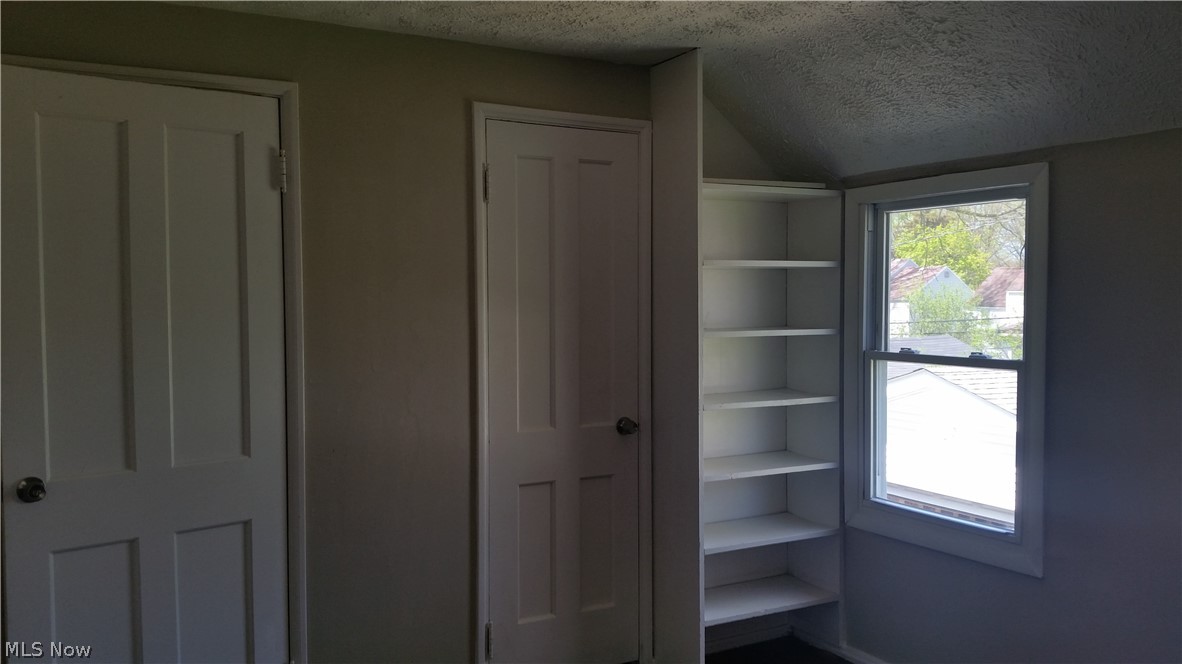 Shakerwood Sub 6-B - Residential