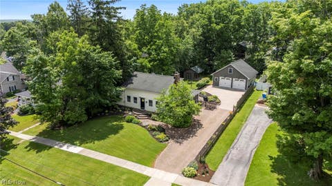 Homes For Sale - 220 N Hambden Street<br/> Geauga County, Chardon, OH 44024