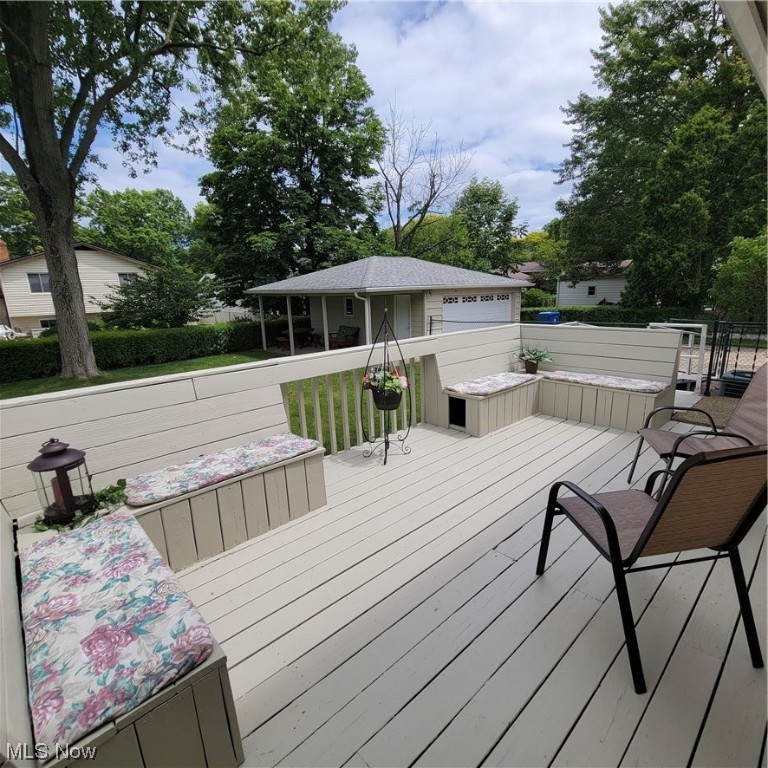 Crestwood - Residential