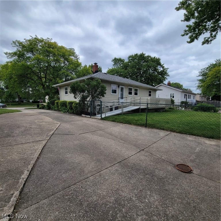 Crestwood - Residential