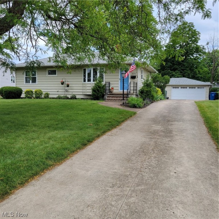 Crestwood - Residential