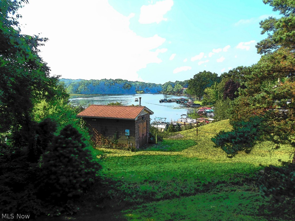 Forest Cove Condo - Residential