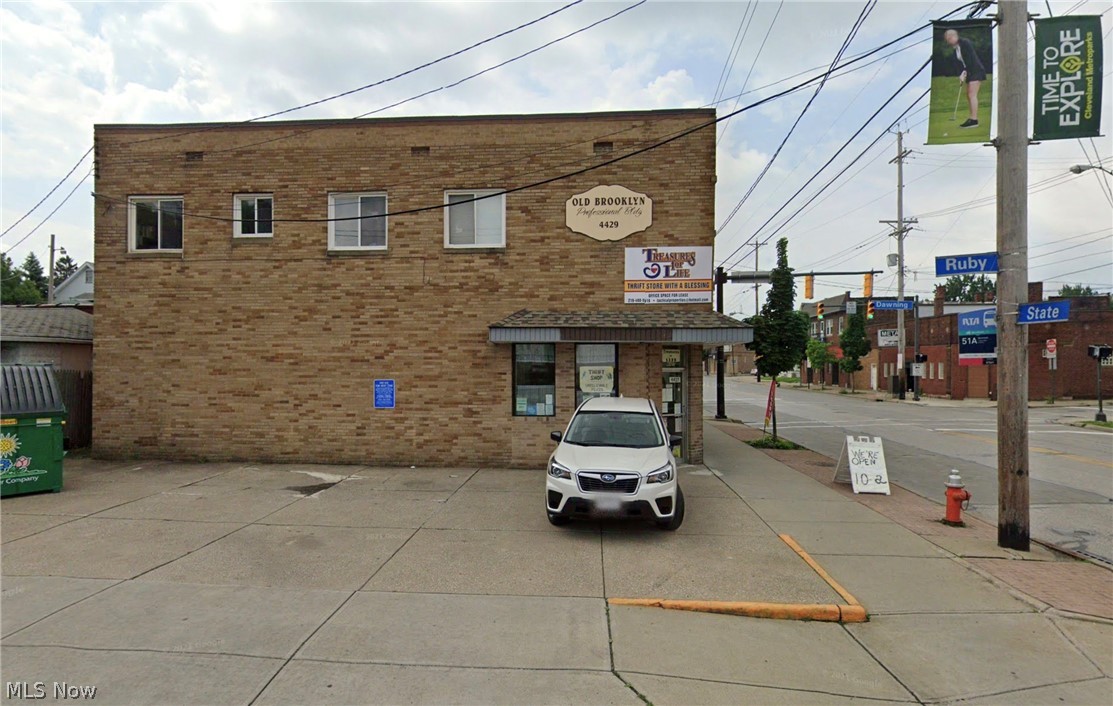 F W Sears Brooklyn Heights Allotm - Commercial Lease