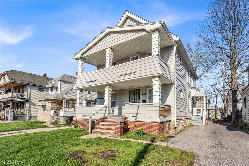 Photo of 1221 E 168th Street #UP, Cleveland, OH 44110 (MLS # 5200485)