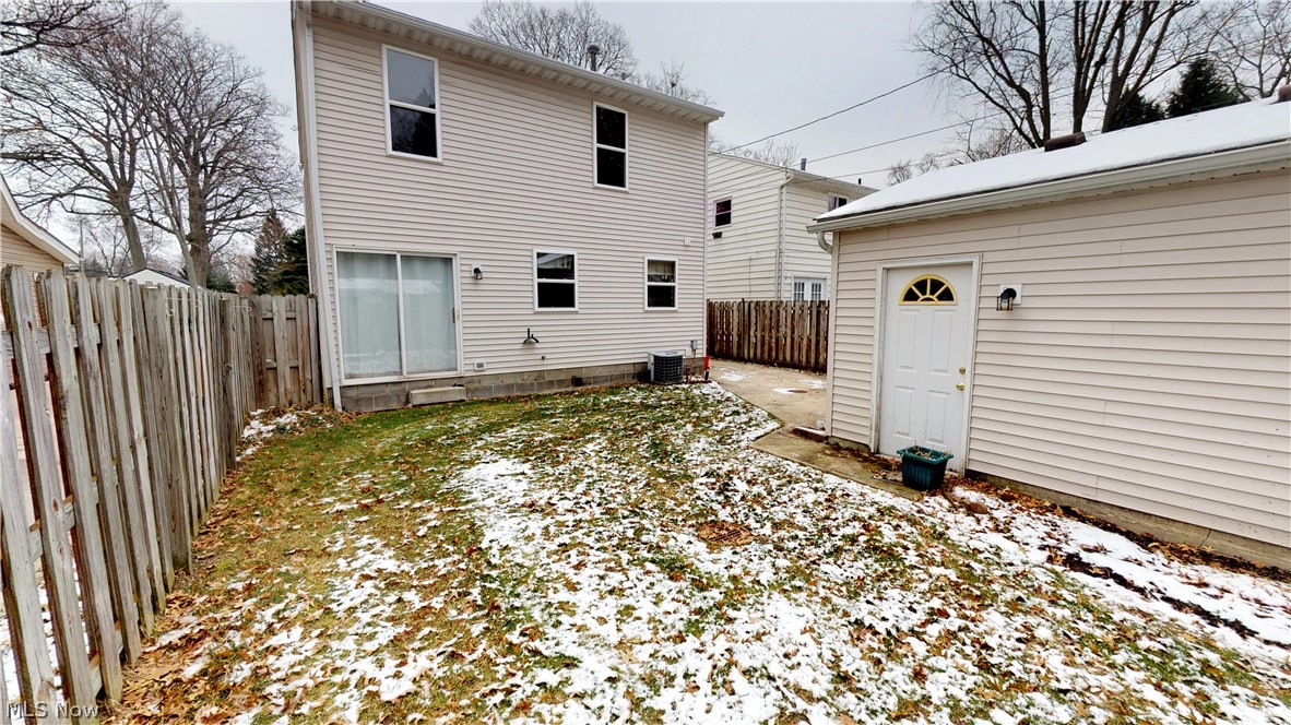 Arrowhead Beach - Residential