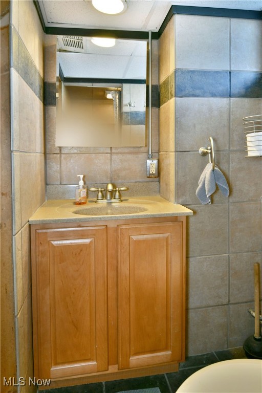 1065 Collins Avenue, Austintown, Ohio image 38