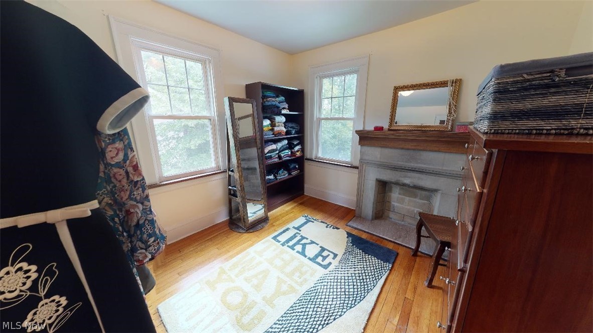 Crestwood - Residential