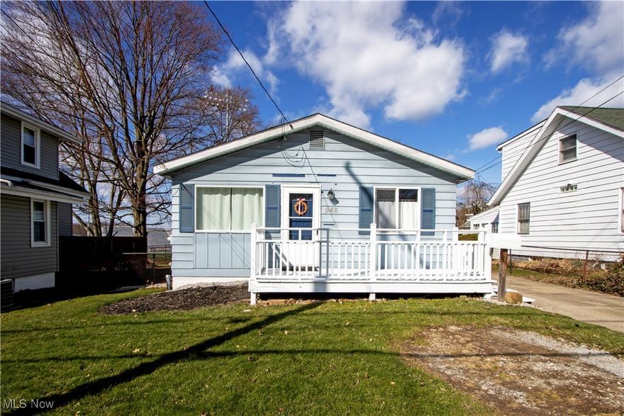 LOCATION ~ LOCATION ~ LOCATION~  Ranch style home that backs up to Art Wright Stadium and the new Blue Tip Park (Formerly known as Kaleidoscope Playground). Roof was a complete tear off in 2024! Newer Flooring throughout in 2025! Bathroom remodeled in 2024. Seller is offering a 1 Year Home Warranty! Don't miss out on this home that is priced to sell quickly.