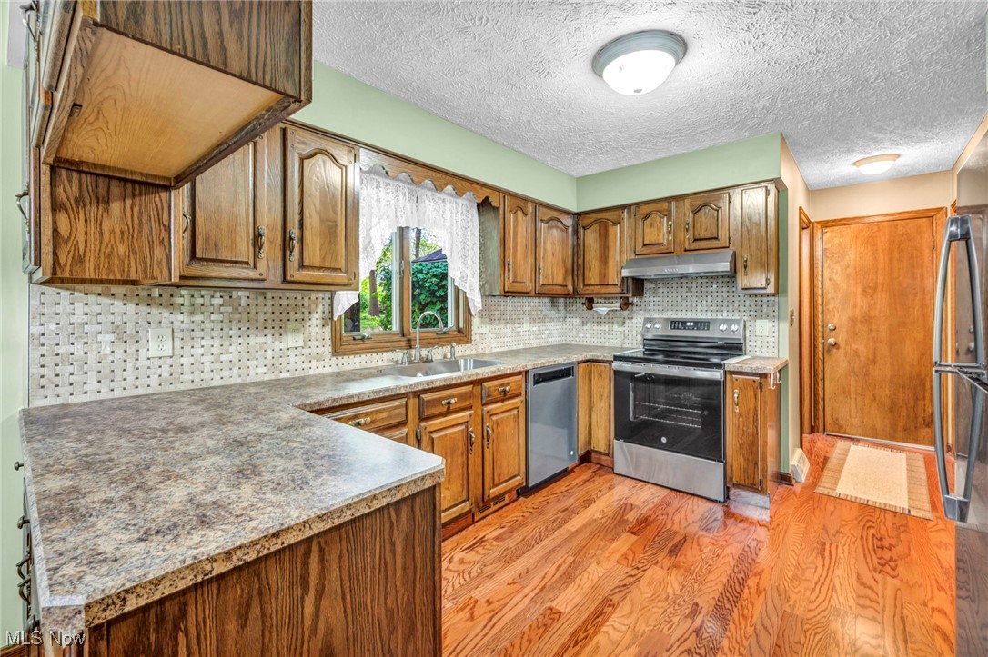 1042 Reedy Drive, Wadsworth, Ohio image 11