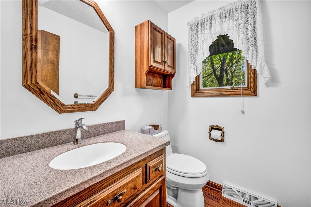 1042 Reedy Drive, Wadsworth, Ohio image 13
