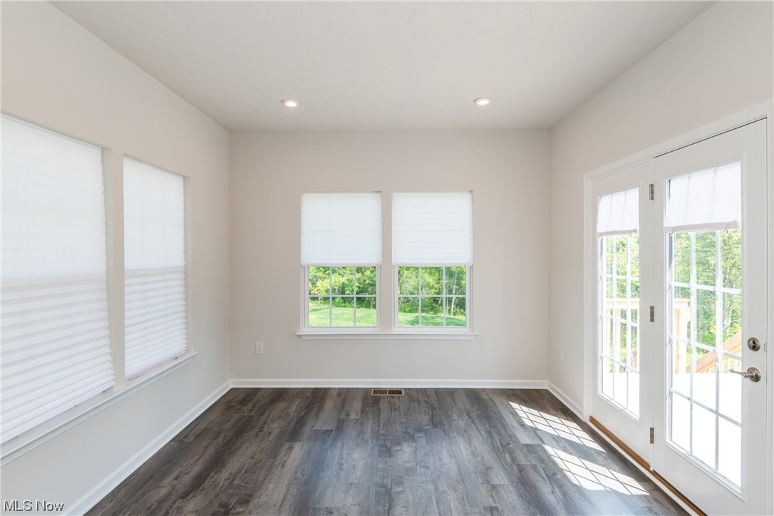 Carriage Trls Ph Vii Sec 6 - Residential