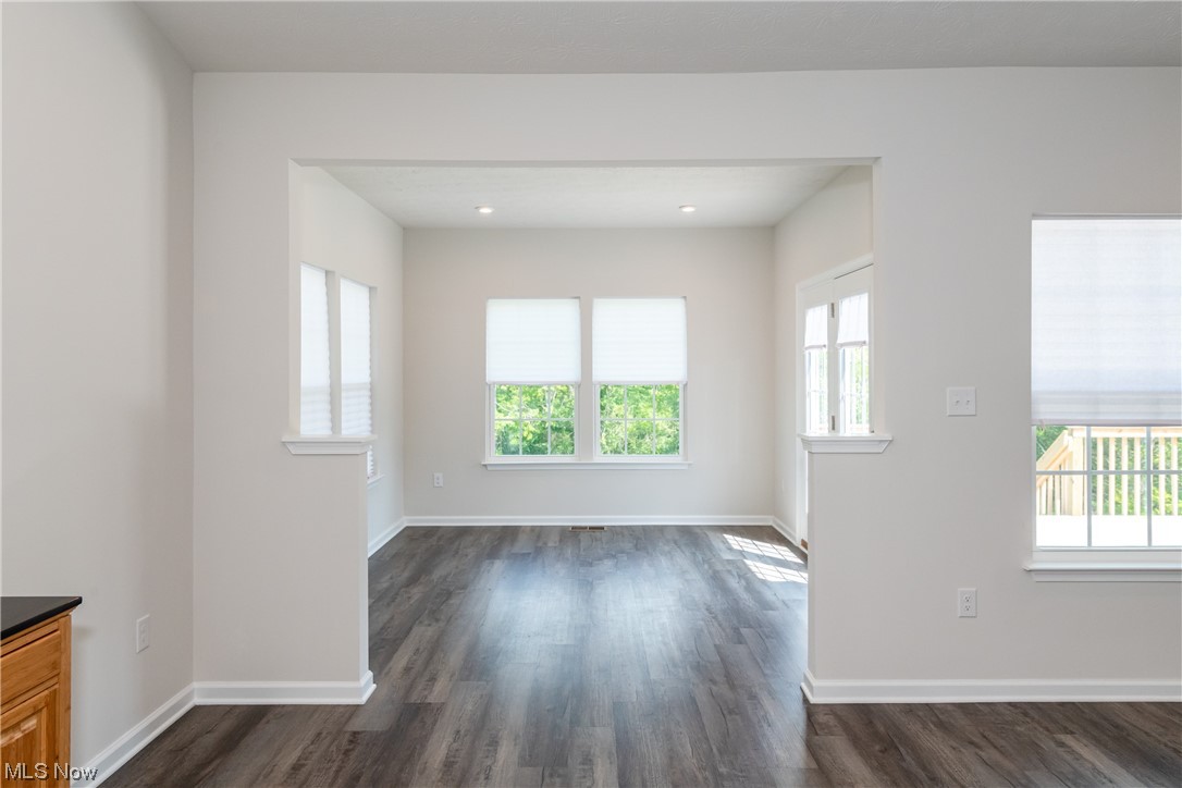 Carriage Trls Ph Vii Sec 6 - Residential