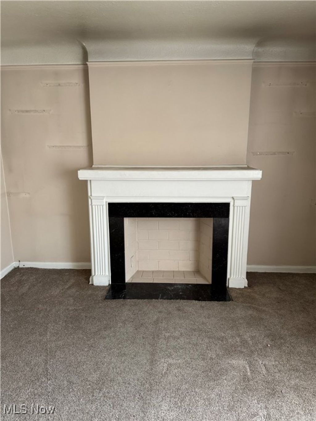 Photo of 19239 Winslow Road, Shaker Heights, OH 44122 (MLS # 5169141)