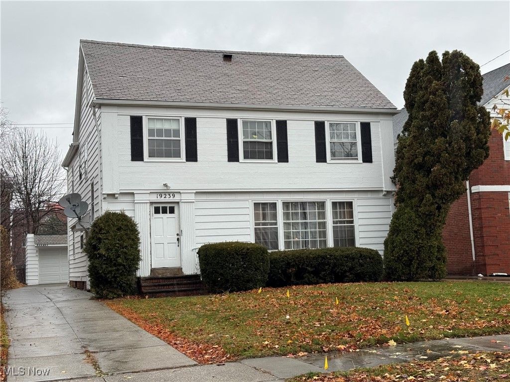 Photo of 19239 Winslow Road, Shaker Heights, OH 44122 (MLS # 5169141)