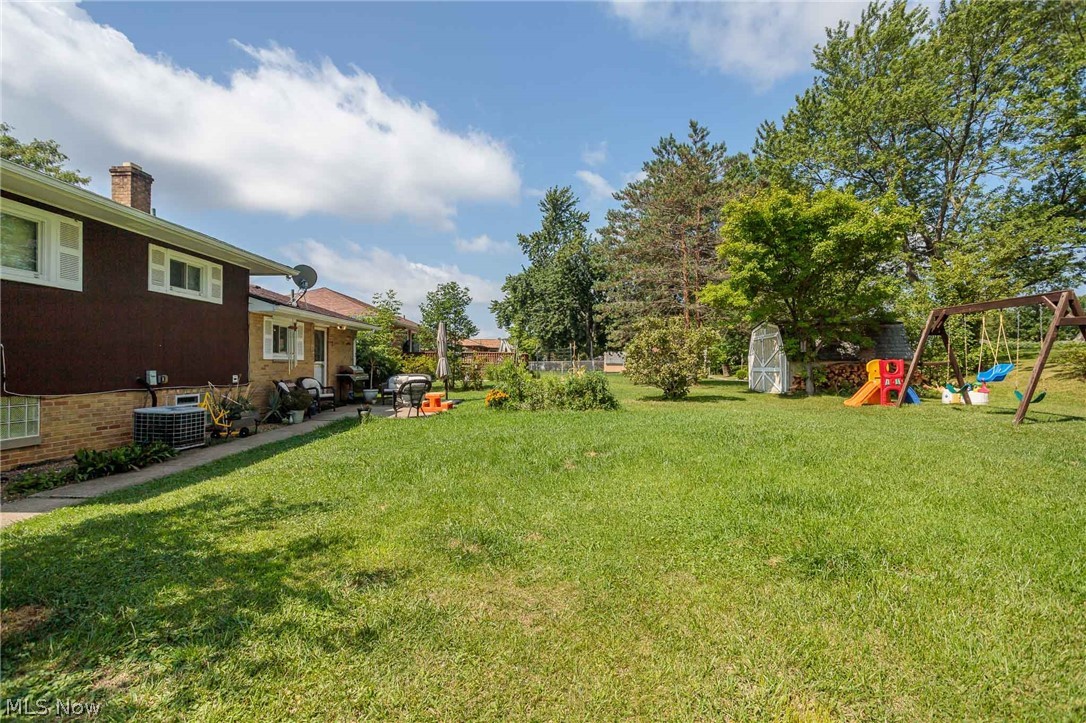 J & R Bldg Co - Residential