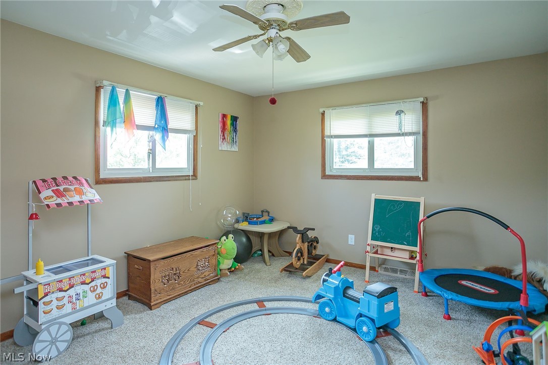 J & R Bldg Co - Residential