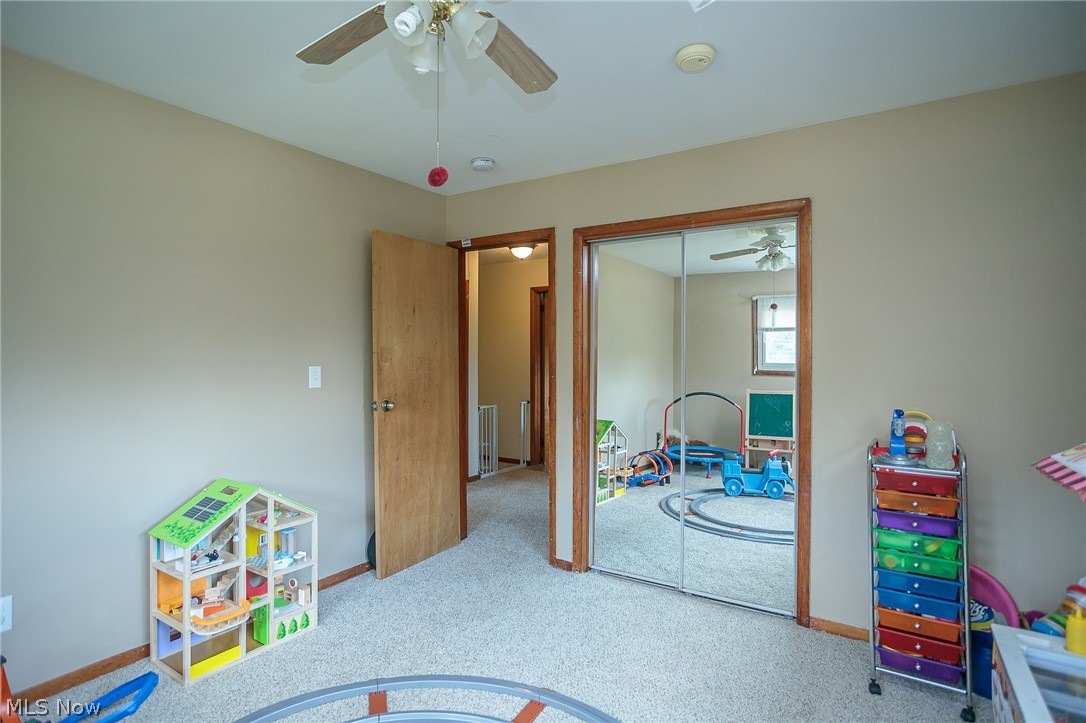 J & R Bldg Co - Residential