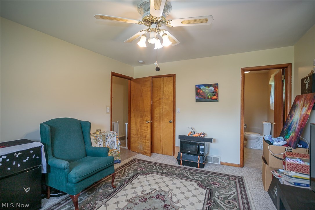 J & R Bldg Co - Residential