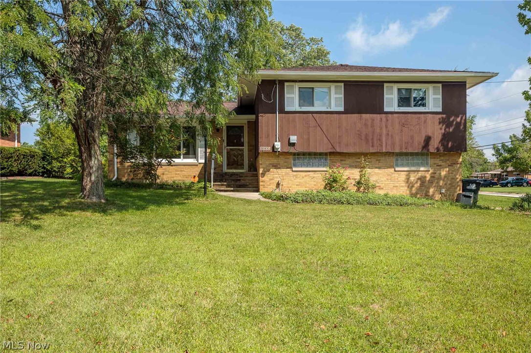 J & R Bldg Co - Residential