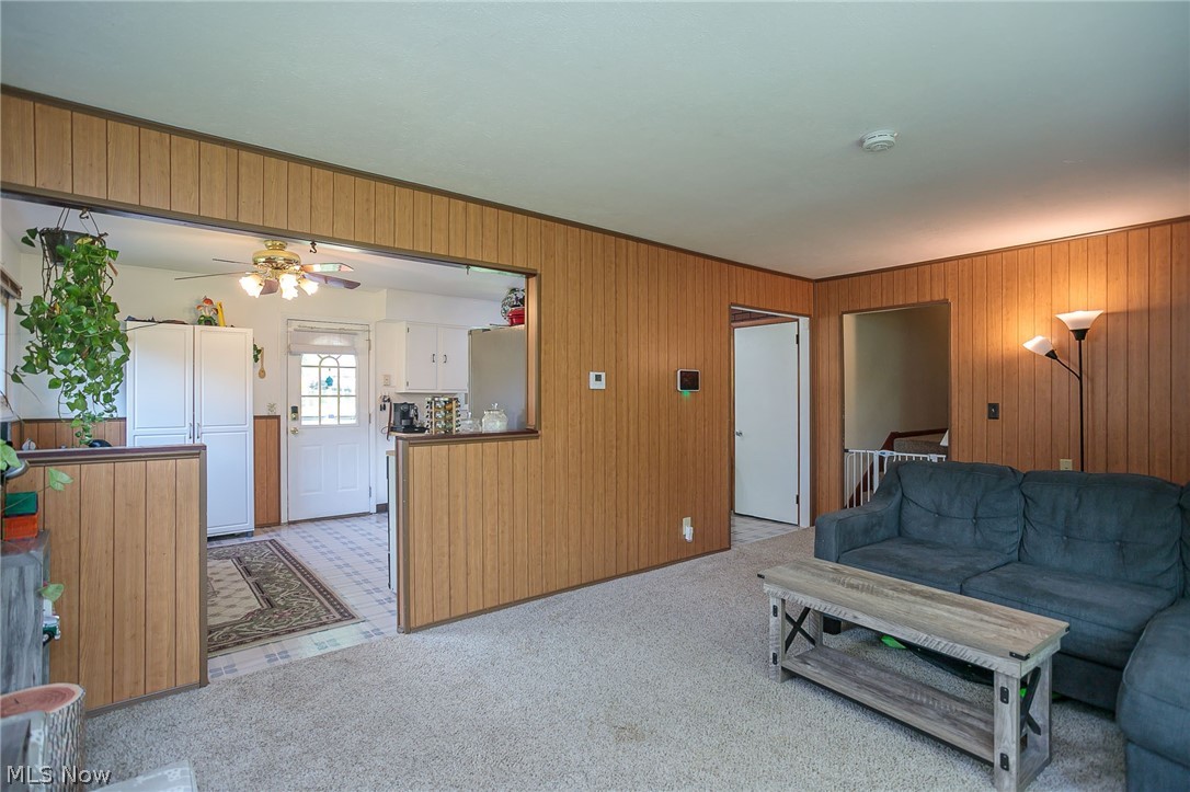 J & R Bldg Co - Residential