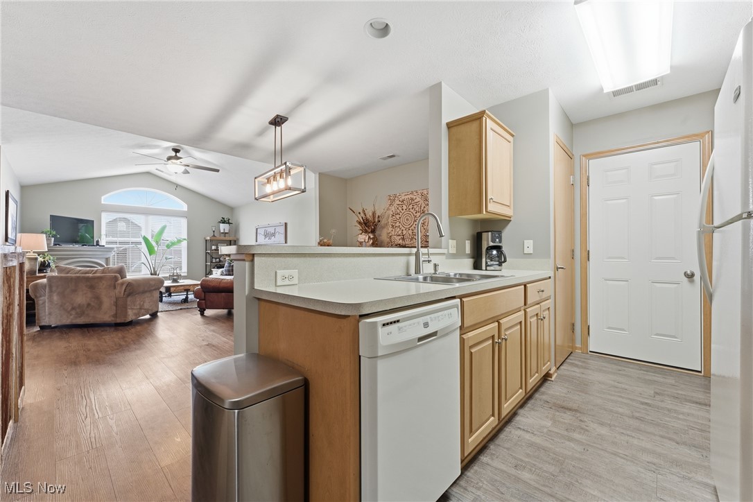 Heritage Blackberry Condo Ph 1 - Residential