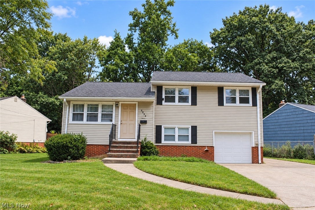 6254 Colebrook Road
