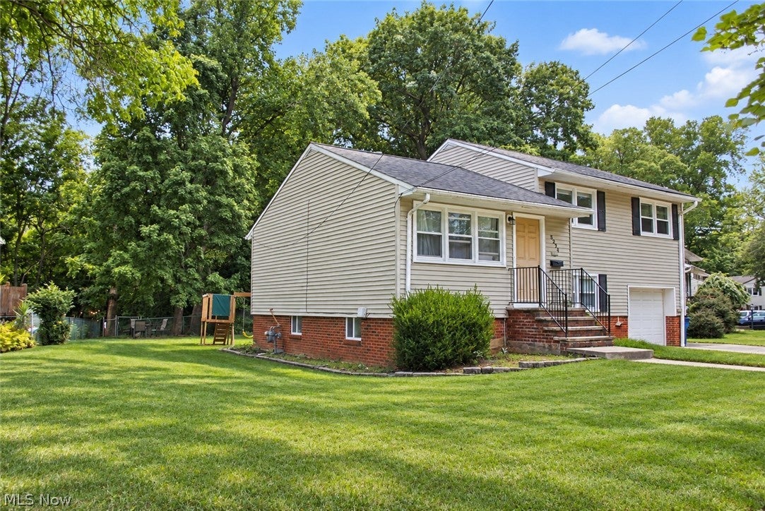 6254 Colebrook Road
