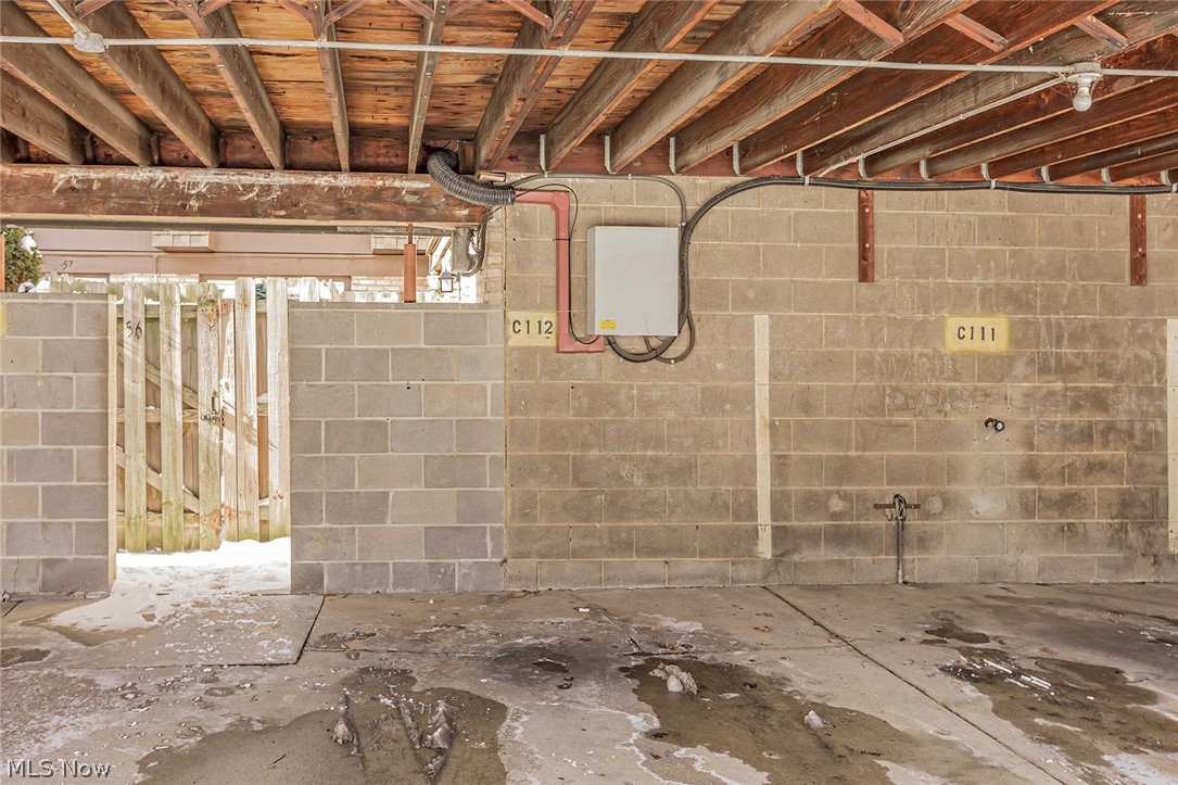 Heatherstone Condo - Residential