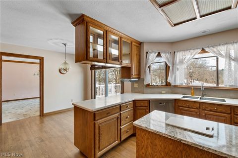 Tiny photo for 12224 Hoover Avenue NW, Uniontown, OH 44685 (MLS # 5186376)