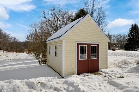 Tiny photo for 12224 Hoover Avenue NW, Uniontown, OH 44685 (MLS # 5186376)