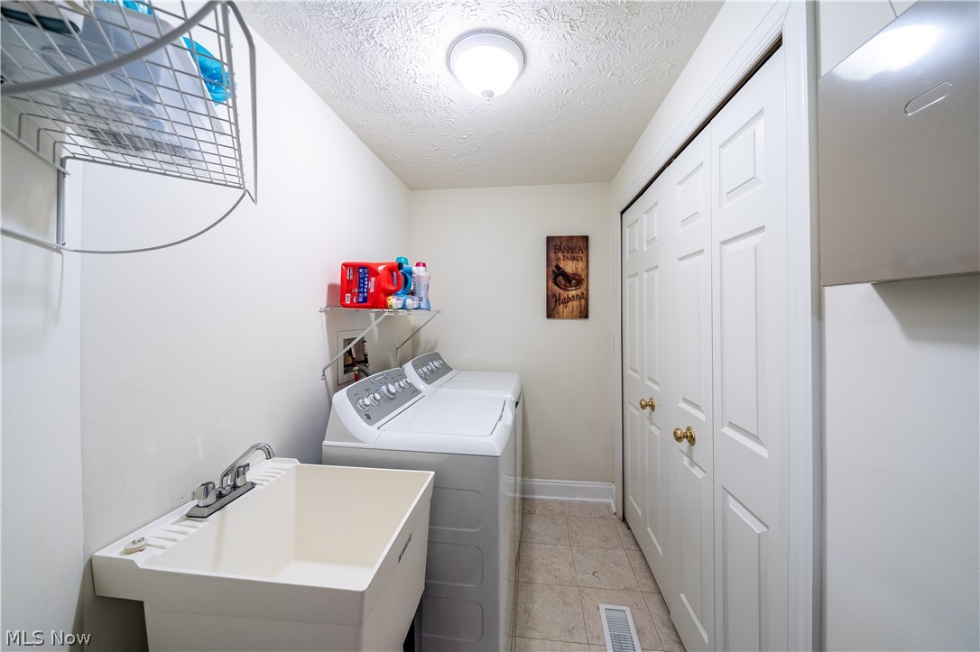 Falls River Crossing Ph I - Residential