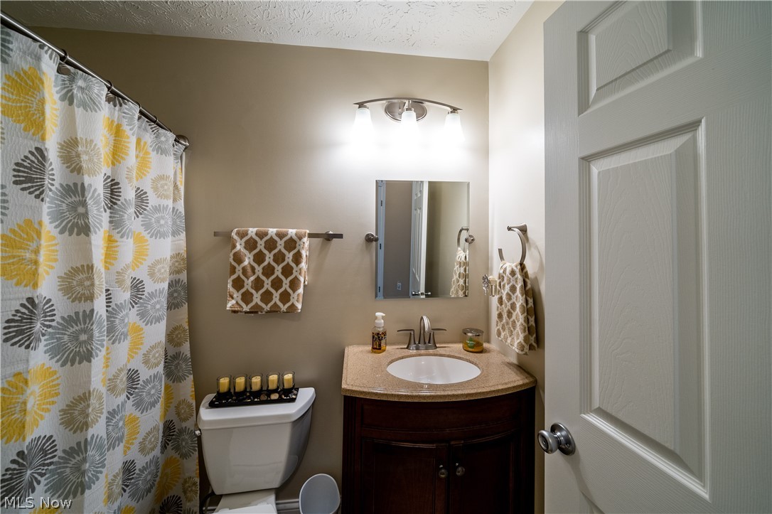 Falls River Crossing Ph I - Residential