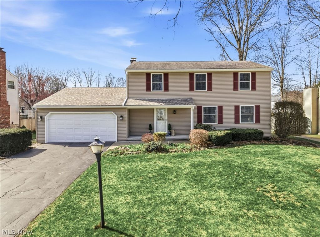 Photo of 8984 Sherwood Drive NE, Warren, OH 44484 (MLS # 5193356)