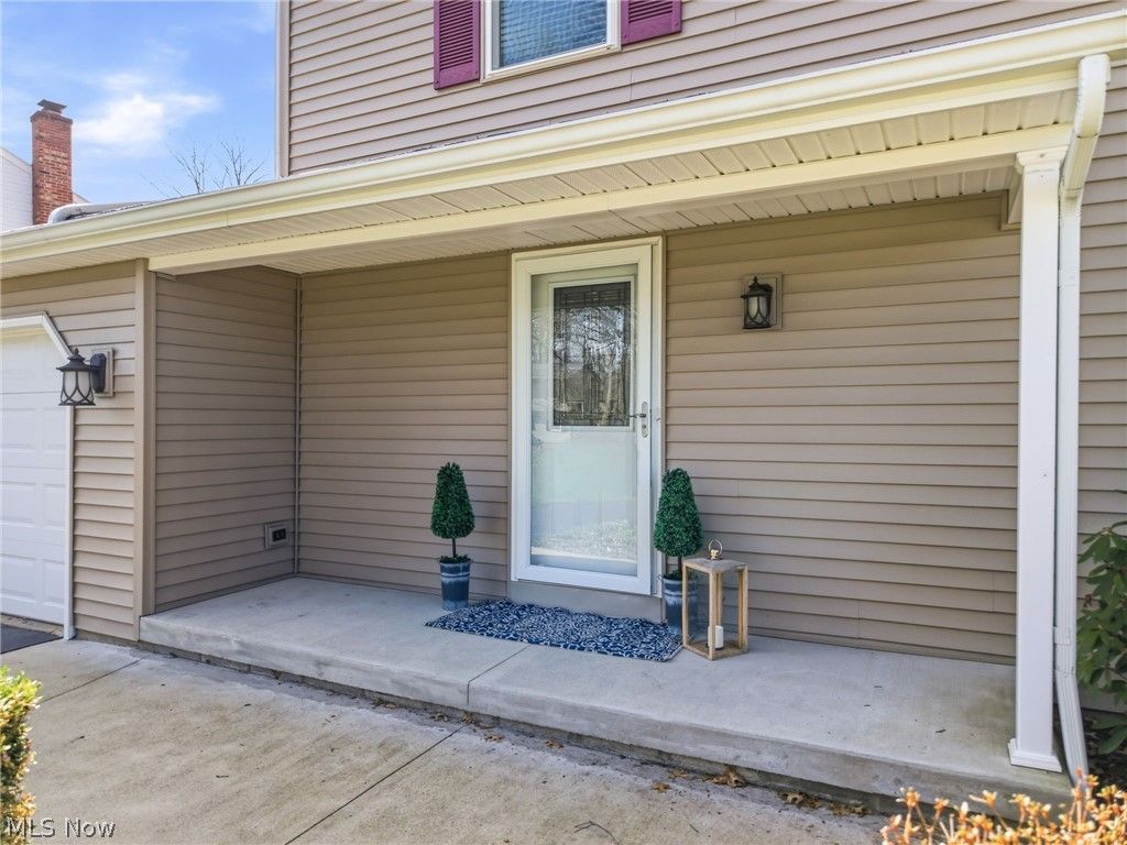 Photo of 8984 Sherwood Drive NE, Warren, OH 44484 (MLS # 5193356)