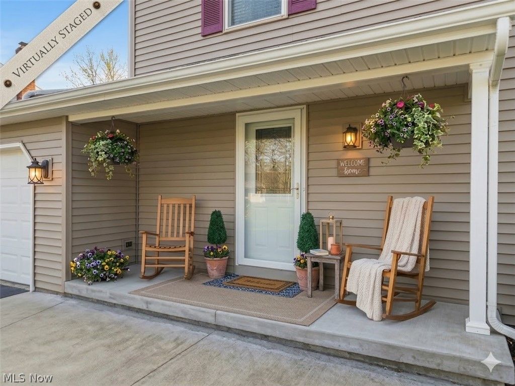 Photo of 8984 Sherwood Drive NE, Warren, OH 44484 (MLS # 5193356)