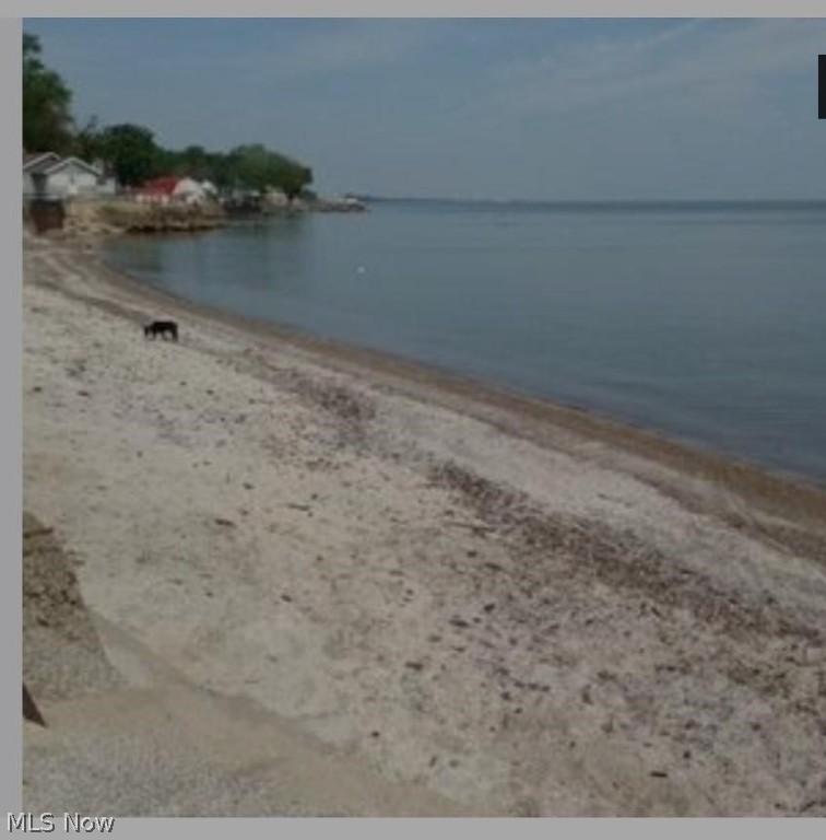 Beachwood Villa - Residential