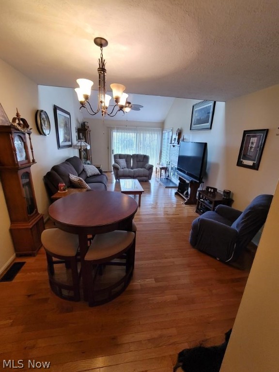 Beachwood Villa - Residential