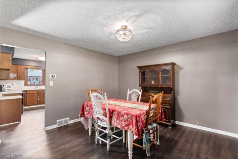 Tiny photo for 437 Farr Avenue, Wadsworth, OH 44281 (MLS # 5256061)