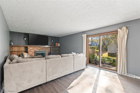 Tiny photo for 437 Farr Avenue, Wadsworth, OH 44281 (MLS # 5256061)