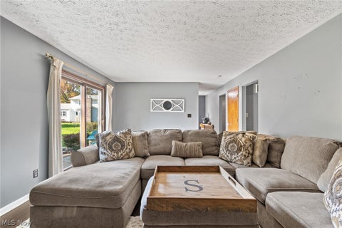 Tiny photo for 437 Farr Avenue, Wadsworth, OH 44281 (MLS # 5256061)
