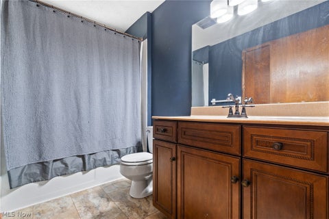 Tiny photo for 437 Farr Avenue, Wadsworth, OH 44281 (MLS # 5256061)