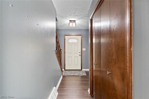 Tiny photo for 437 Farr Avenue, Wadsworth, OH 44281 (MLS # 5256061)