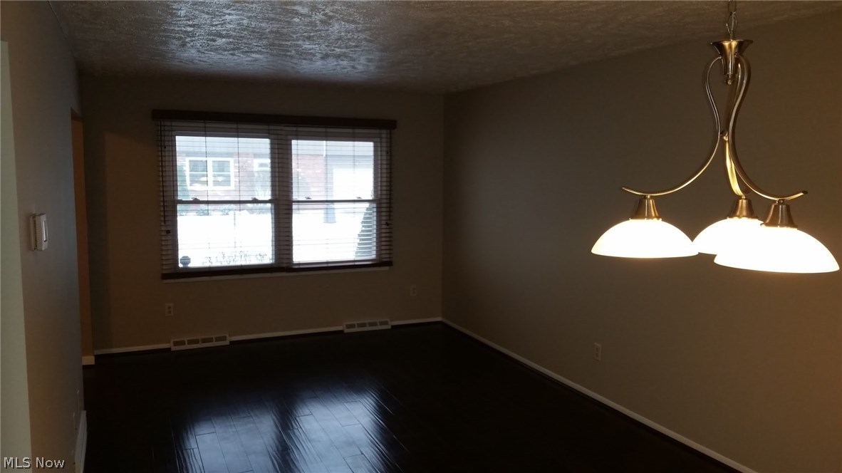 Bellflower Terrace Condo 02 - Residential