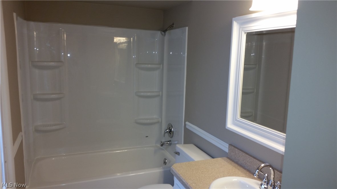 Bellflower Terrace Condo 02 - Residential