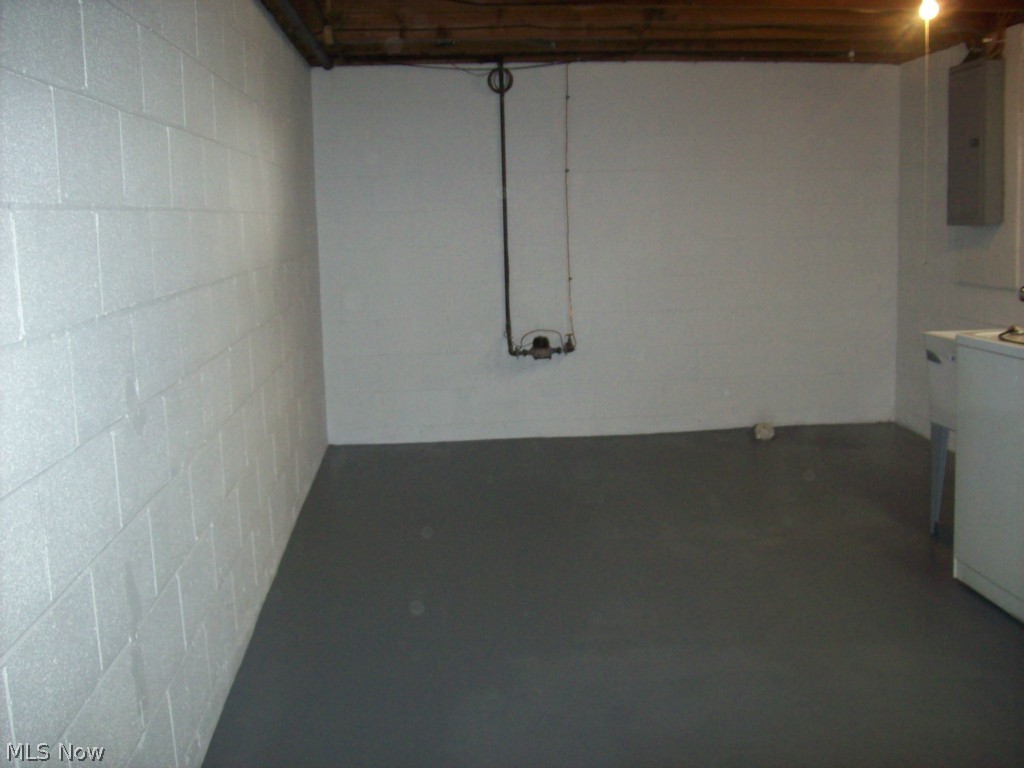 Nesmith Lake Heights - Residential Lease