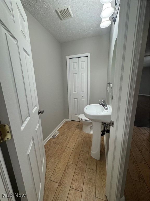 Forest View Xings Condo Ph 02 - Residential Lease