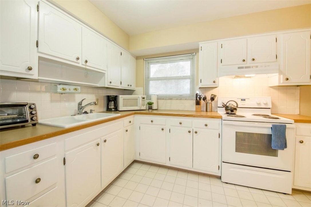 Brentwood Est, 2 - Residential