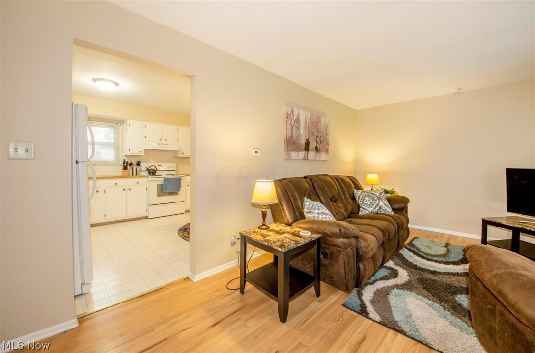 Brentwood Est, 2 - Residential